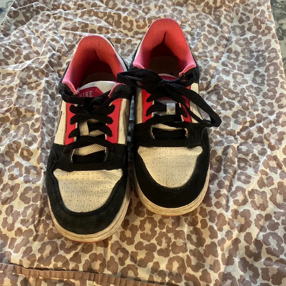 Nike shoes